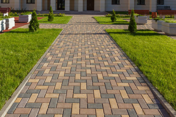 Best Cobblestone Driveway Pavers  in Floresville, TX